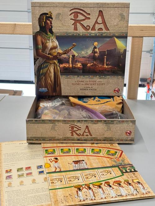 RA Game Gods and Glory dans l'Égypte ancienne + extension, Hobby & Loisirs créatifs, Jeux de société | Jeux de plateau, Comme neuf