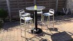 Staantafel en vier krukken in Inox, Ophalen, Gebruikt