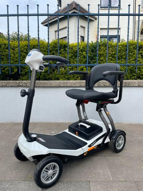 Invacare Scorpius- opvouwbare elektrische scooter nieuwstaat, Diversen, Rolstoelen, Zo goed als nieuw, Elektrische rolstoel, Inklapbaar