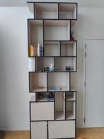 Bibliothèque Tylco : couleur sable avec bleu. En bon état., Maison & Meubles, 25 à 50 cm, Modern en warm, Comme neuf, Enlèvement