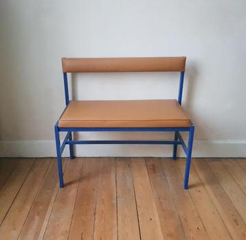 Vintage bank uit de jaren 80 - comfy kunstlederen kussens beschikbaar voor biedingen