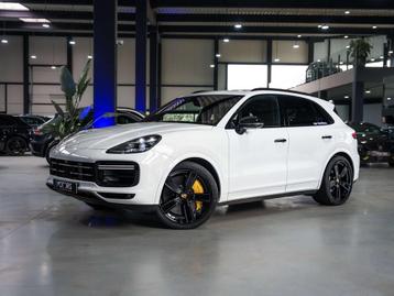 Porsche Cayenne Turbo S 4.0 V8 PHEV - ACC - pano - sportuitl beschikbaar voor biedingen