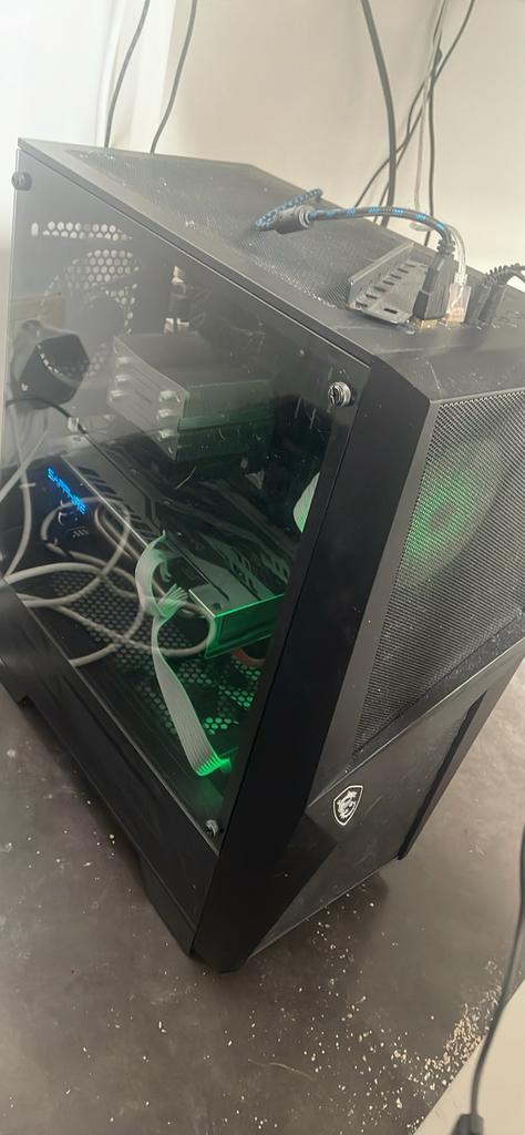 Gaming pc in goede staat, Games en Spelcomputers, Games | Pc, Gebruikt, Ophalen