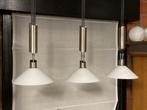 3 losse hanglampen met kap in mat glas. Verstelbare hoogte, Enlèvement, Comme neuf, Métal, 50 à 75 cm