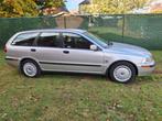 Volvo V40 1.6 Benzine 2000 107000km, Auto's, Volvo, 4 cilinders, Airconditioning, Leder en Stof, Particulier