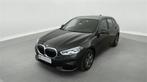 BMW 1 Serie 116 116 dA NAVI / CLIM / FULL LED (bj 2022), Auto's, BMW, Automaat, Gebruikt, 116 pk, Zwart