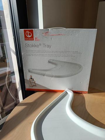 Stokke tray wit beschikbaar voor biedingen
