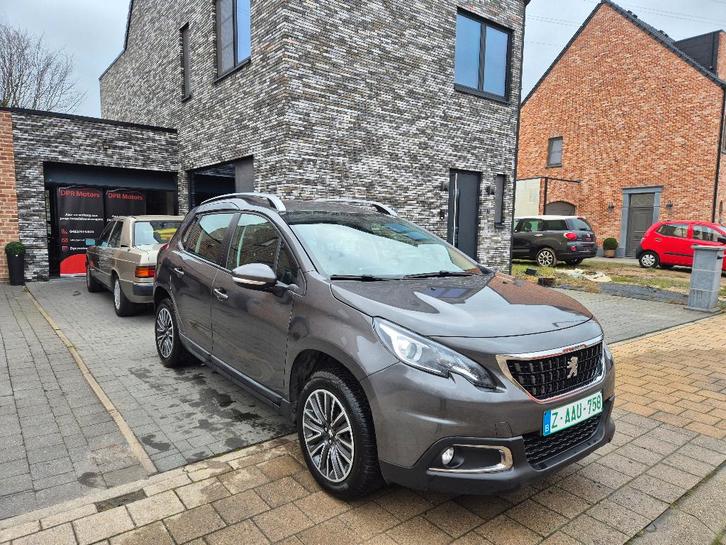 Peugeot 2008 1.2benzine 2019 AC Navi Cruise Control GARANTIE, Auto's, Peugeot, Bedrijf, ABS, Airbags, Airconditioning, Android Auto
