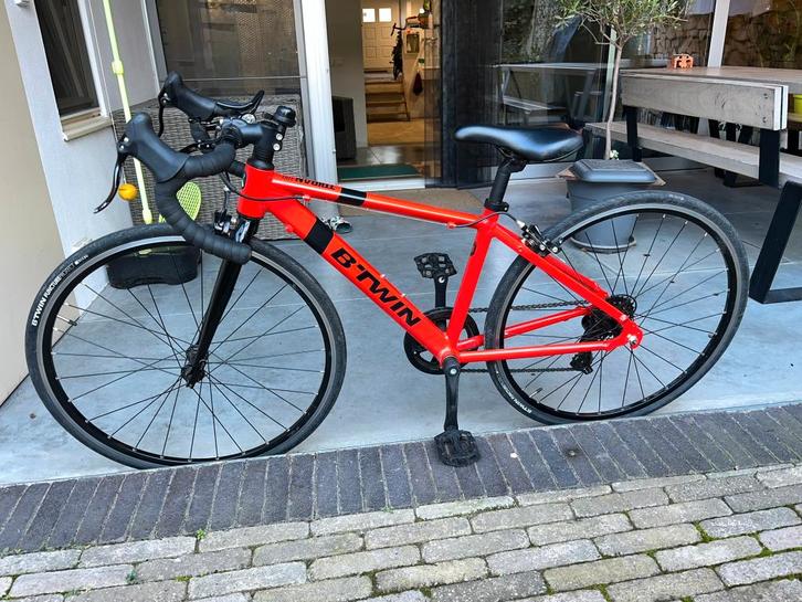 Triban Road 100, Fietsen en Brommers, Fietsen | Racefietsen, Gebruikt, Overige merken, Minder dan 10 versnellingen, 26 inch, Aluminium