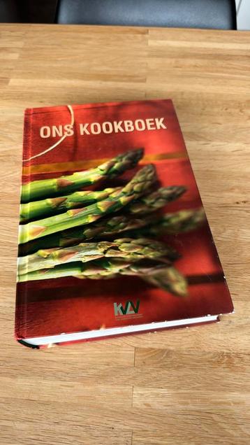 Ons kookboek beschikbaar voor biedingen