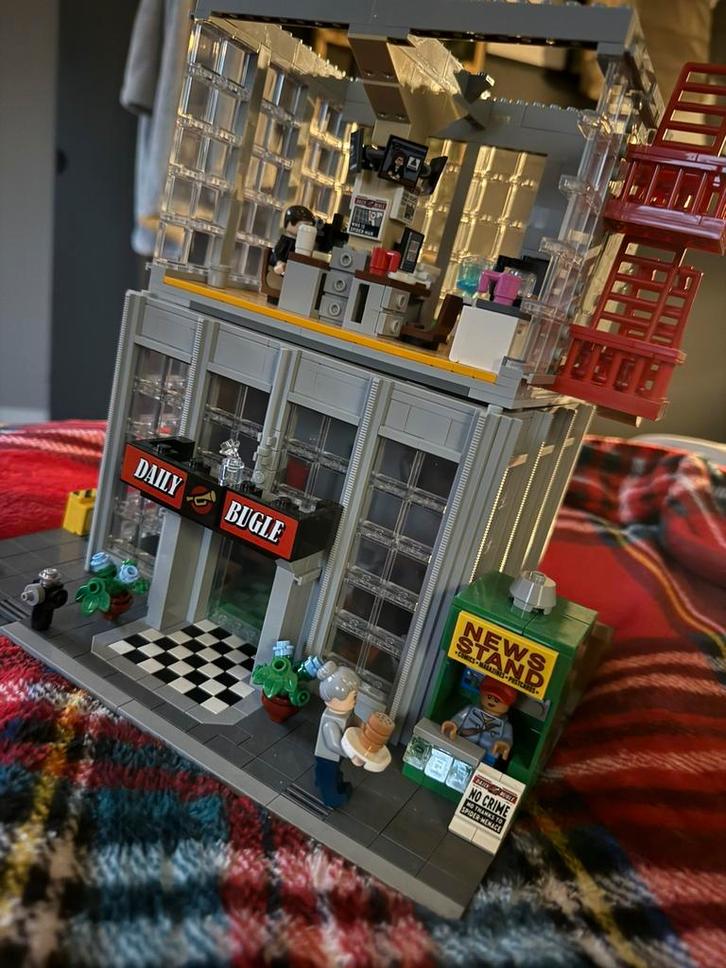 Lego daily bugle 76178, Kinderen en Baby's, Speelgoed | Duplo en Lego, Zo goed als nieuw, Lego, Ophalen of Verzenden