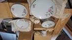 Volledig oud servies in originele doos, Antiek en Kunst, Antiek | Servies compleet, Ophalen