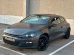 VOLKSWAGEN SCIROCCO • 1.4 TSI • GARANTIE, Auto's, Volkswagen, 90 kW, Euro 5, Bedrijf, Handgeschakeld