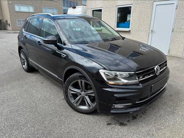 Volkswagen Tiguan 2.0 TDI SCR R LINE *CARPLAY*EURO6*CARPASS*, Autos, Entreprise, Boîte manuelle, 5 portes, Tissu