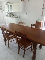 Table à manger en bois, bon état, tache sur un coin (photo), Maison & Meubles, Utilisé