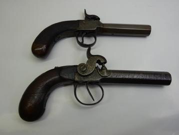 2 antieke percussie zakpistolen,periode 1850,beiden gemerkt. beschikbaar voor biedingen