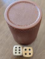 Dobbelbeker--dobbelstenen schudden-pokerspel, Hobby en Vrije tijd, Gezelschapsspellen | Overige, Verzenden, Gebruikt