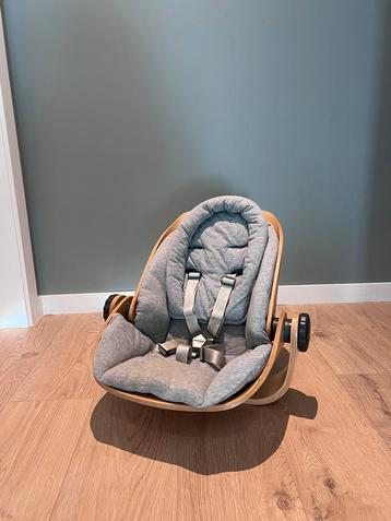Newbornseat Childhome evolu 2 incl kussentje beschikbaar voor biedingen