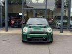 MINI Cooper S 5-deurs AUT / CAM / LEER / NAVI / KEYL / CARPL, Auto's, Automaat, 1998 cc, Gebruikt, Leder