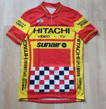 Maillot de vélo vintage Hitachi Sunair  disponible aux enchères