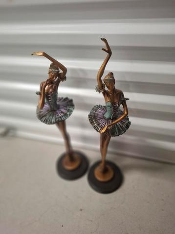 Mooie beelden 60 cm hoog ballerina's op voet, Enlèvement ou Envoi, Comme neuf