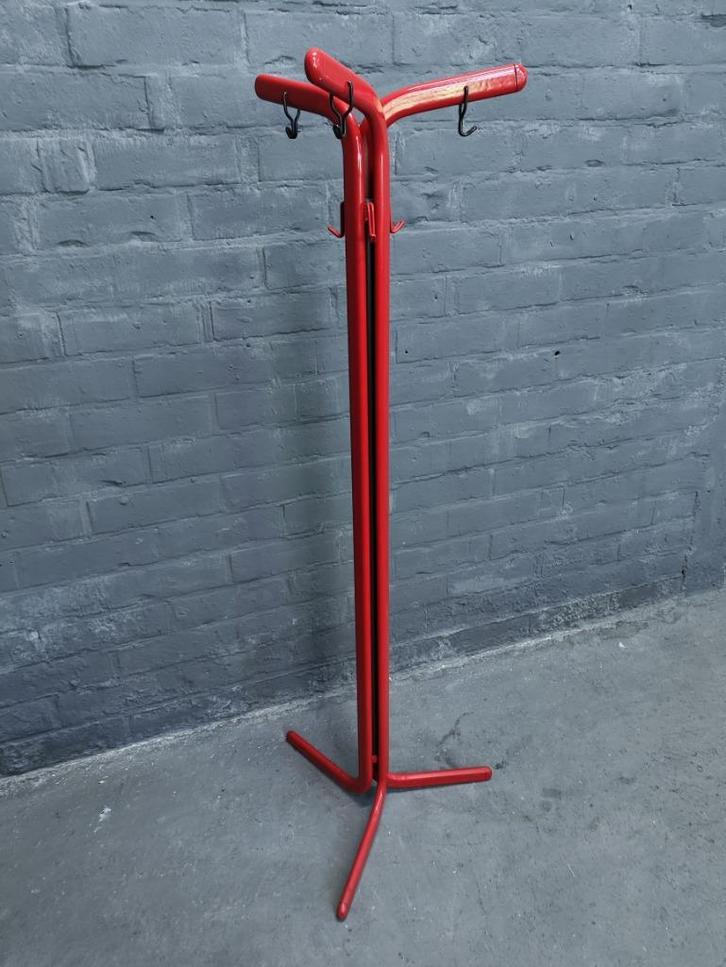post moderne kapstok, Huis en Inrichting, Woonaccessoires | Kapstokken, Metaal, Ophalen