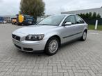 Volvo S 40 2.4 benzine bj 2004 165000 km goede staat, Auto's, Volvo, Voorwielaandrijving, Stof, Zwart, Euro 4