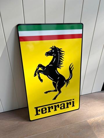 Ferrari dealer reclame bord beschikbaar voor biedingen