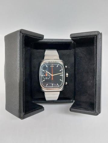 Beschikbaar! Nieuwe Brew Retrograph Crimson Slate Limited beschikbaar voor biedingen