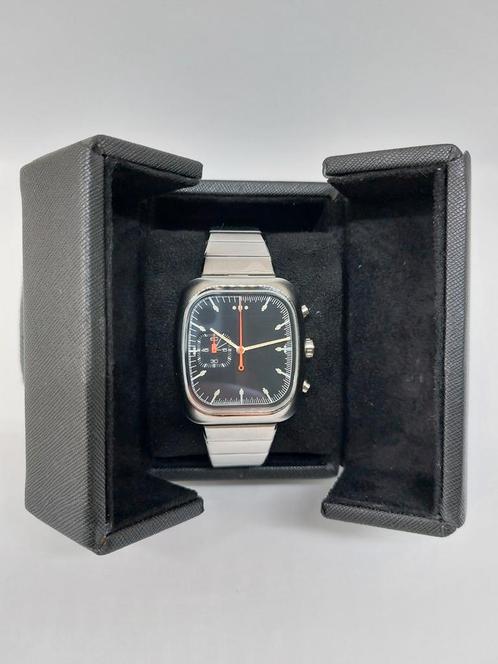 Gloednieuwe Brew Retrograph Crimson Slate Limited, Handtassen en Accessoires, Horloges | Heren, Nieuw, Polshorloge, Overige merken