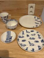 Blauw-wit design servies met honden – teckels, Ophalen of Verzenden