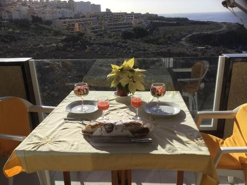 TENERIFE  ZIE KORTINGSPERIODES, Vakantie, Vakantiehuizen | Spanje, Canarische Eilanden, Appartement, Dorp, Aan zee, In bergen of heuvels