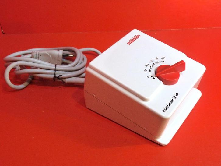 Transfo Märklin 6647, Hobby en Vrije tijd, Modeltreinen | H0, Zo goed als nieuw, Transformator of Voeding, Wisselstroom, Märklin