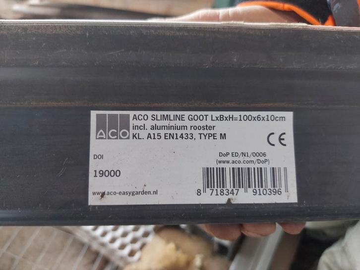 Aco Slimline goot 100x6x10 verzinkt en zwart, Doe-het-zelf en Bouw, Buizen en Afvoer, Zo goed als nieuw, Afvoer, Aluminium, Minder dan 2 meter