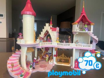 Playmobil kasteel  disponible aux enchères