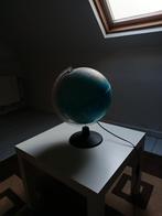 Tafel Wit Hout en Wereldbol, Ophalen of Verzenden, Verlicht, Zo goed als nieuw