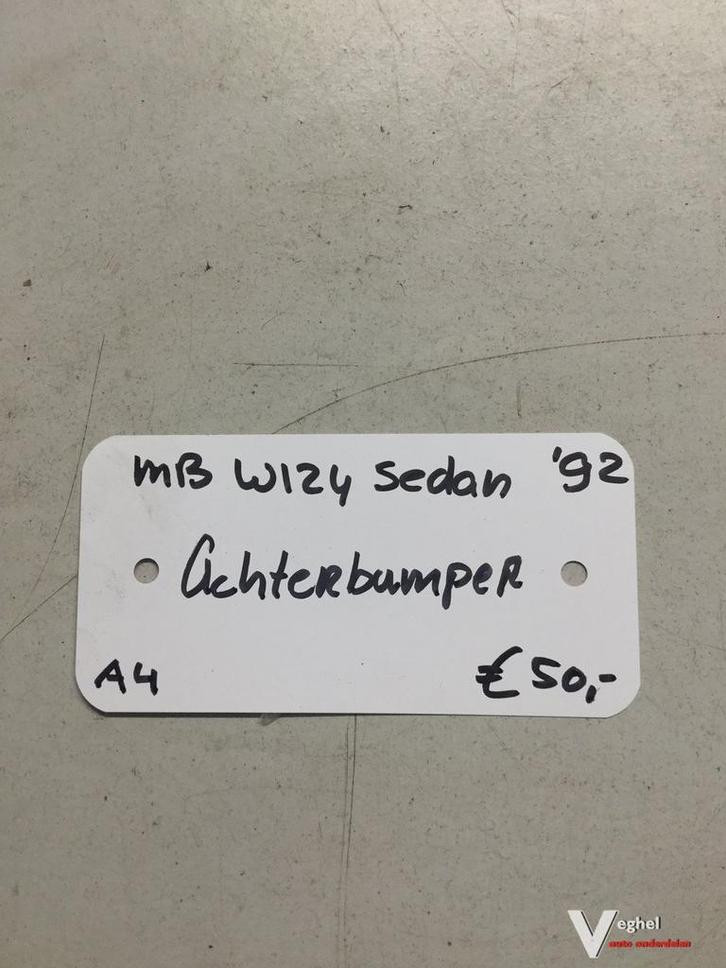 Mercedes W124 Sedan 1992 Achterbumper    ( A4 Kwaliteit ), Autos : Pièces & Accessoires, Carrosserie & Tôlerie, Pare-chocs, Arrière