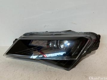 Skoda SuperB III Xenon LED linker koplamp links 3V1941015A beschikbaar voor biedingen