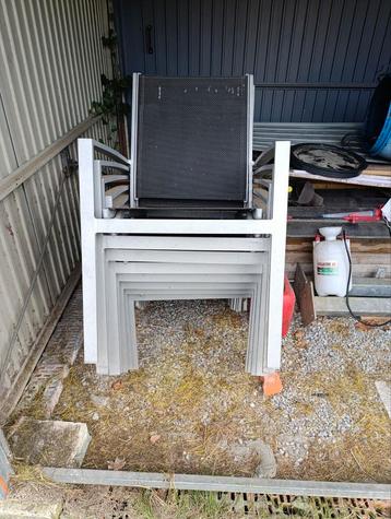 Tuinstoelen 8stuks  beschikbaar voor biedingen