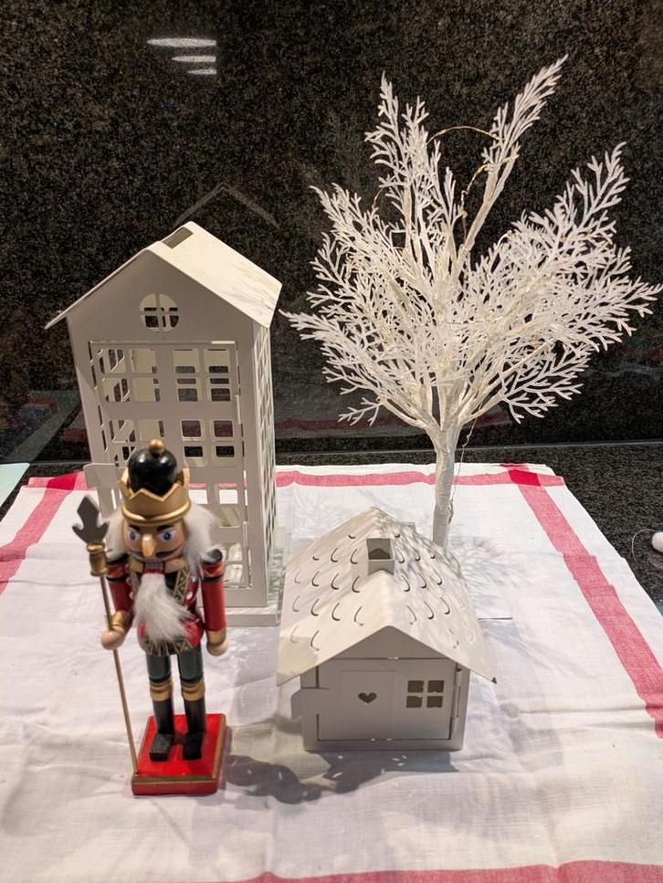 Pakket kerstversiering 27 stuks groen rood wit, Diversen, Kerst, Zo goed als nieuw, Ophalen of Verzenden