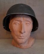 tete terra cotta terre cuite homme militaria expo casque, Enlèvement