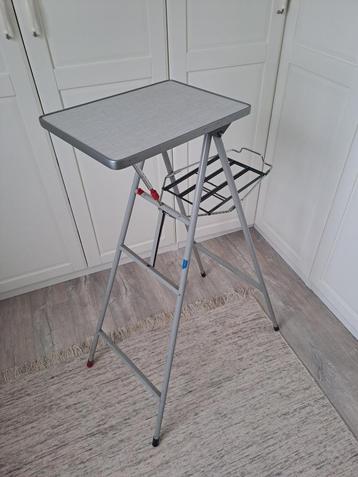 Italiaans design projector tafel - Negema Bussum  '70., 75 cm ou plus, Autres essences de bois, 50 à 100 cm, Enlèvement