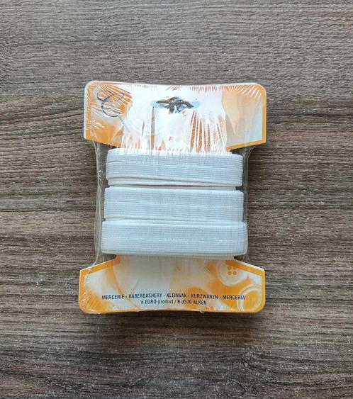 Knoopsgatelastiek - Naaien - 18mm - 5 meter - €3,50, Hobby en Vrije tijd, Naaien en Fournituren, Nieuw, Lint, Band of Elastiek