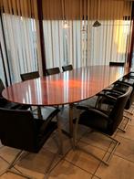 Ovalen vergadertafel met 10 stevige stoelen (KINNARPS), Vergader- of Presentatieruimte, Ophalen, Gebruikt, Tafel