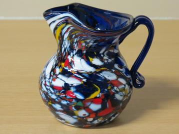 Murano multicolor glazen kannetje beschikbaar voor biedingen