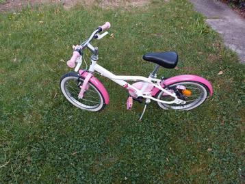 
Btwin Meisjesfiets 16 inch beschikbaar voor biedingen