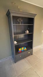 Boekenrek hout, Enlèvement, Utilisé