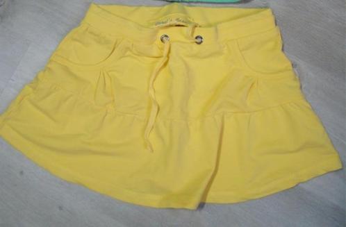 minirok Appel’s Basic S XS  in zacht geel , zacht stof, Kleding | Dames, Rokken, Zo goed als nieuw, Maat 34 (XS) of kleiner, Geel