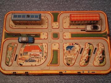 Vintage reteo speelgoed uit de oude doos Zeldzaam en uniek beschikbaar voor biedingen