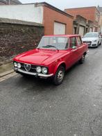 Alfa Roméo guilia nuova super 16cc, Auto's, Berline, Particulier, Giulia, Rood